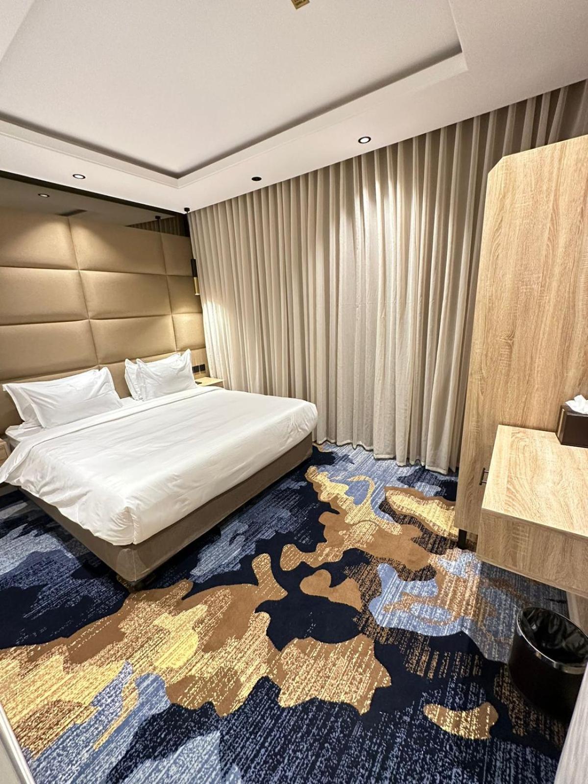 Xyz Hotel Qurtoba 利雅德 外观 照片
